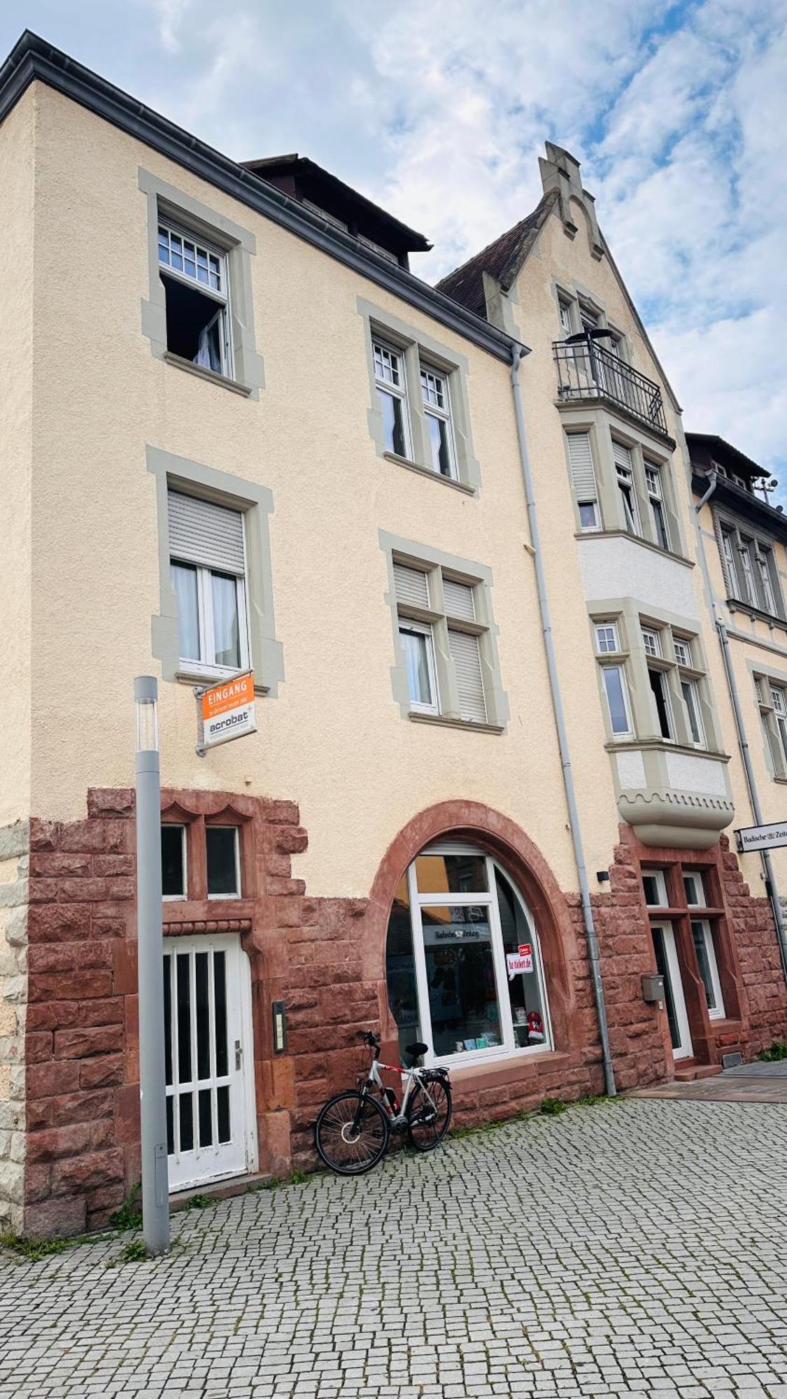 Amao-Brown I Exklusives City-Apartment I 85Qm I Privatparkplatz & Komfort I King-Size Bed Lahr  Luaran gambar