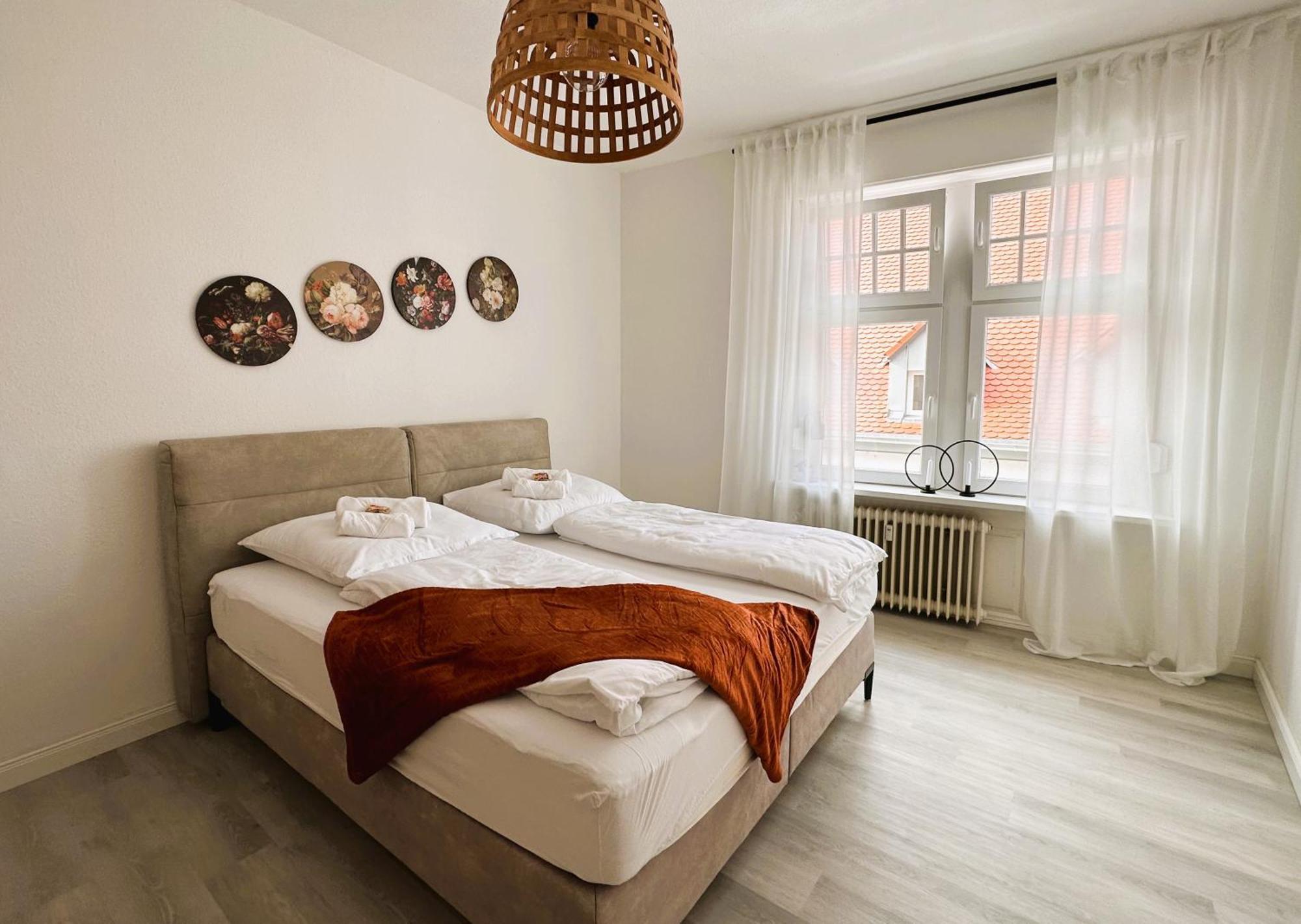 Amao-Brown I Exklusives City-Apartment I 85Qm I Privatparkplatz & Komfort I King-Size Bed Lahr  Luaran gambar